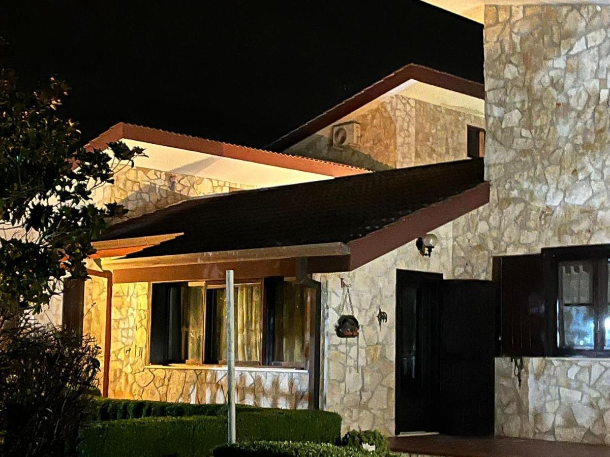 Case Vacanza E Camere In Villa Isabella Con Parcheggio Custodito E Wifi Джоя-дель-Колле Экстерьер фото
