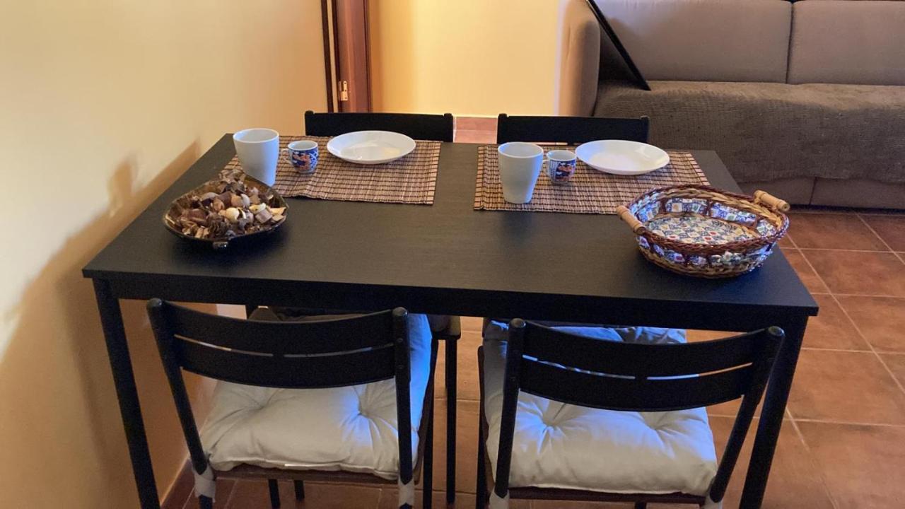 Case Vacanza E Camere In Villa Isabella Con Parcheggio Custodito E Wifi Джоя-дель-Колле Экстерьер фото